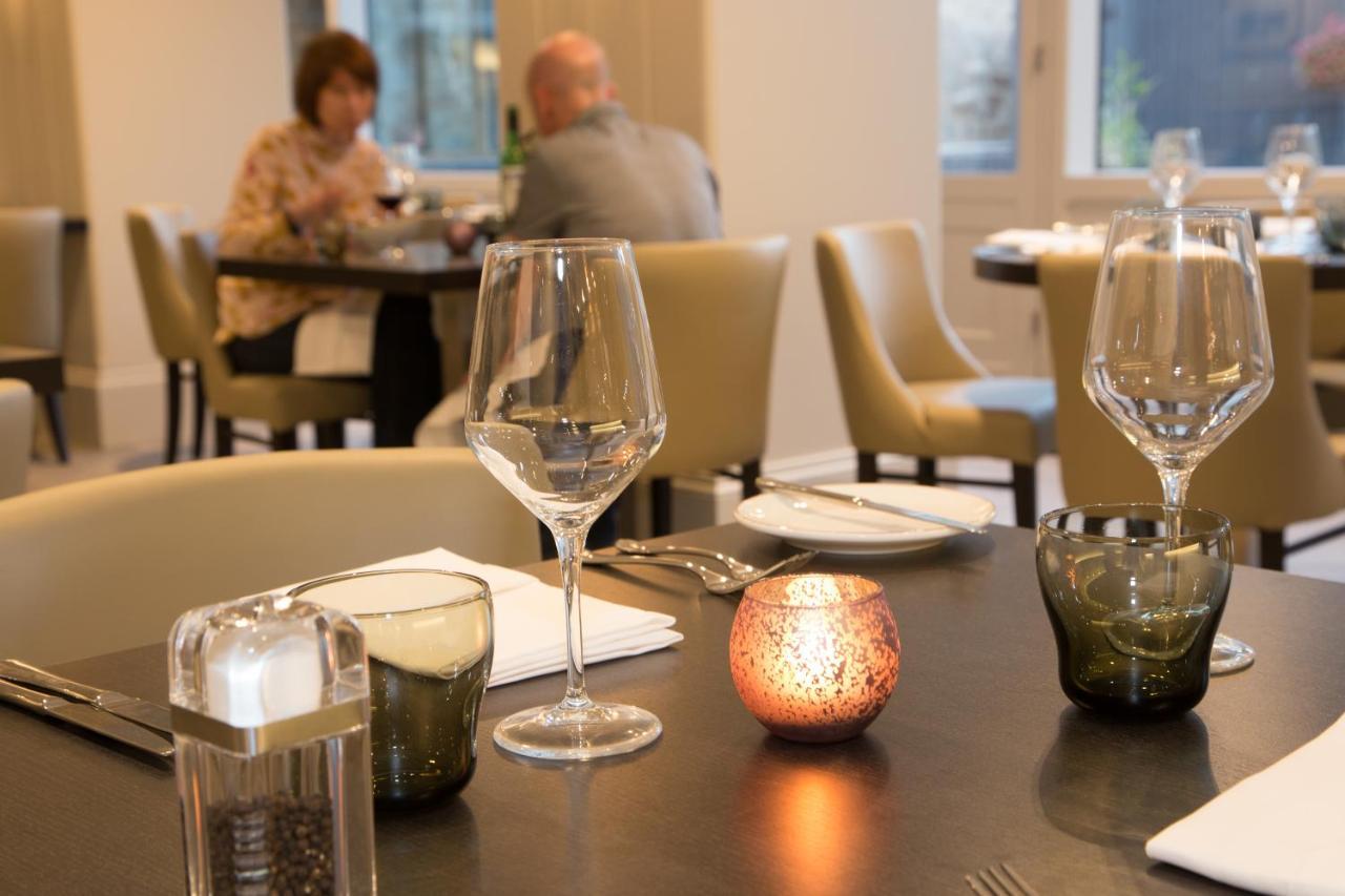 ดันอลาสแทร์ โฮเทล สวีท Hotel คินล็อครานัค ภายนอก รูปภาพ Interior of the restaurant