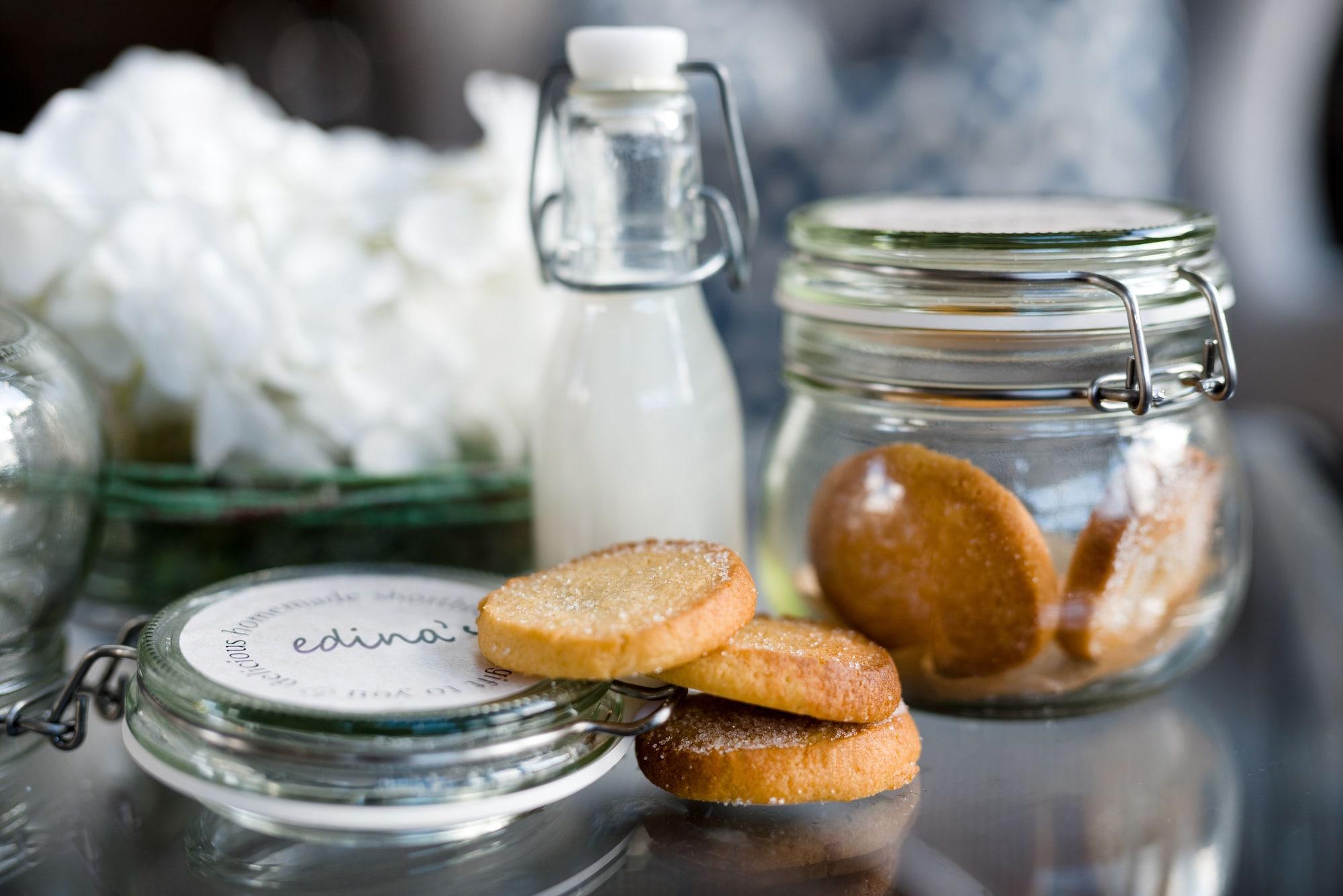 ดันอลาสแทร์ โฮเทล สวีท Hotel คินล็อครานัค ภายนอก รูปภาพ A jar of edible salt